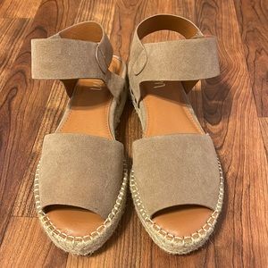 VICI collection sandals